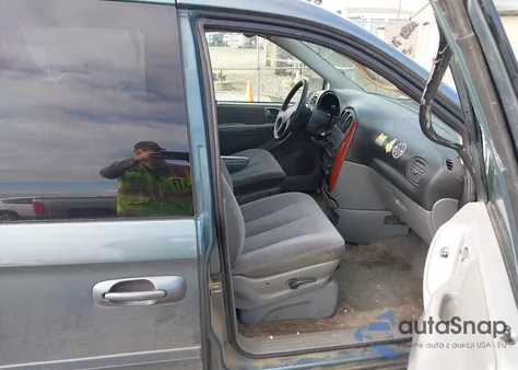 2006 Chrysler Town & Country Lx from USA, damaged, VIN 2A4GP44R16R659952